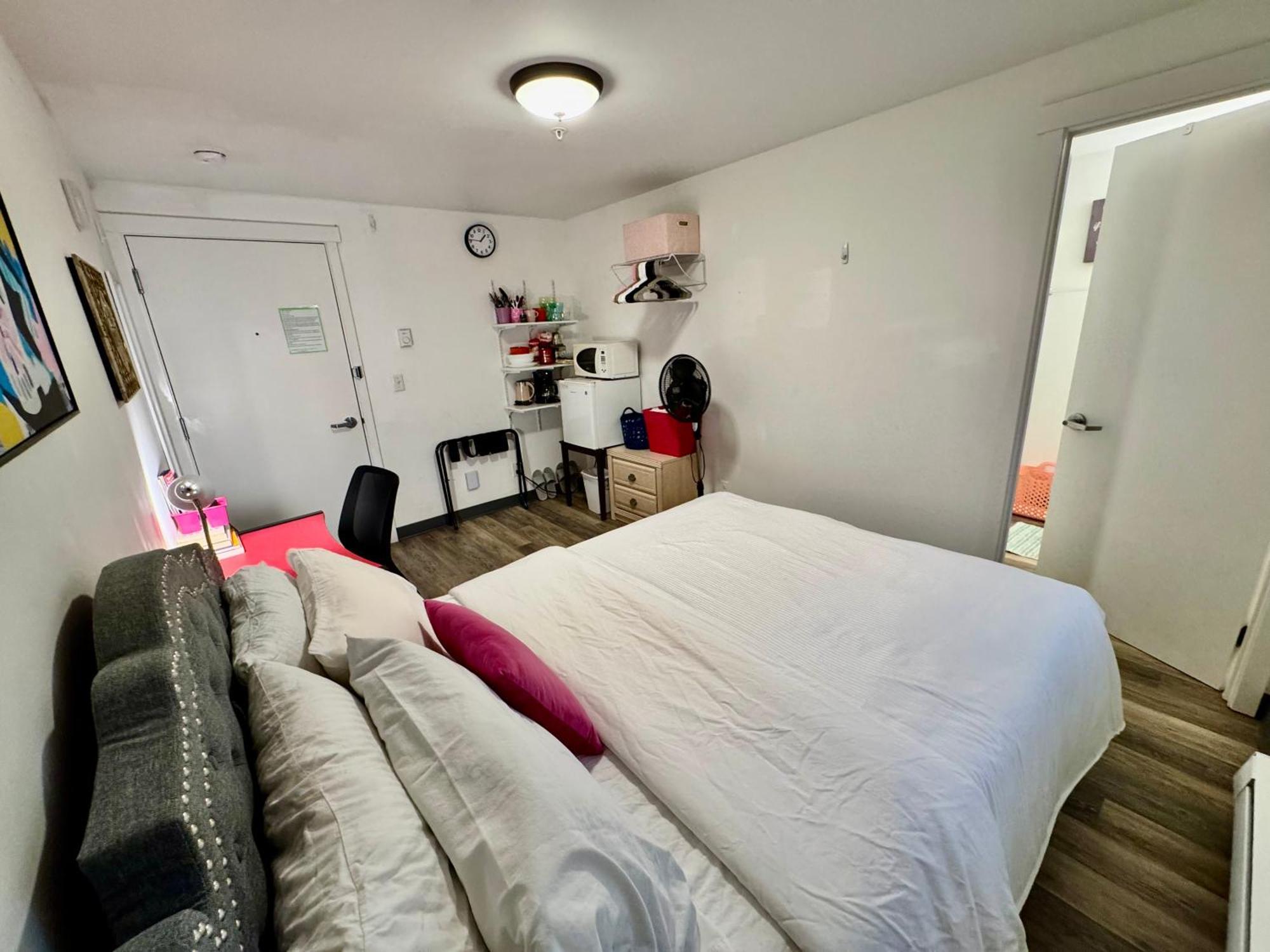 Studio Apartment 10 Minutes Walk To Universtity Of Washington Seattle Bagian luar foto